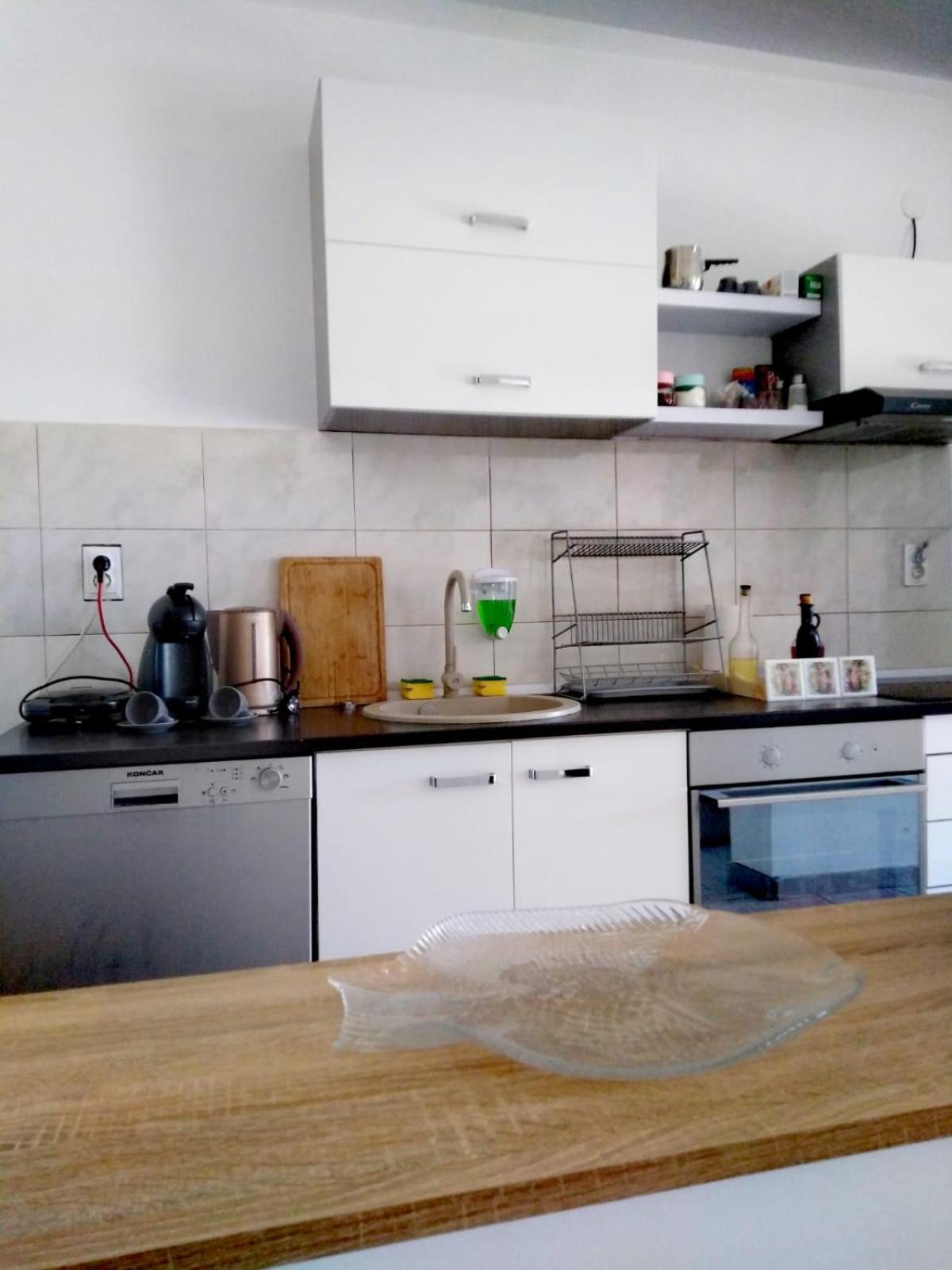ホテル Banin スクラーディン 部屋 写真