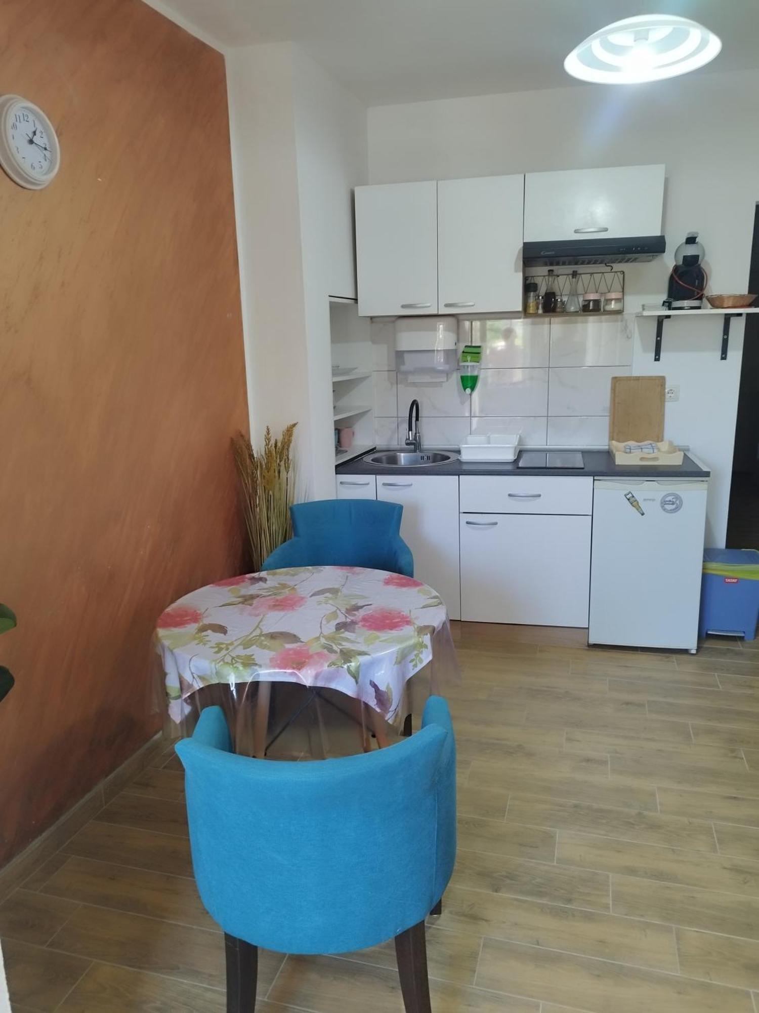 ホテル Banin スクラーディン 部屋 写真